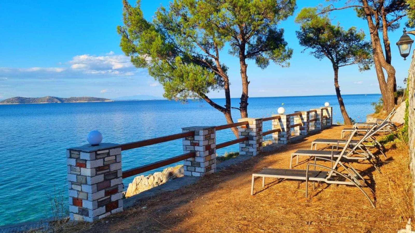 Villa Victoria By La Scala Beach Liménasz Kültér fotó